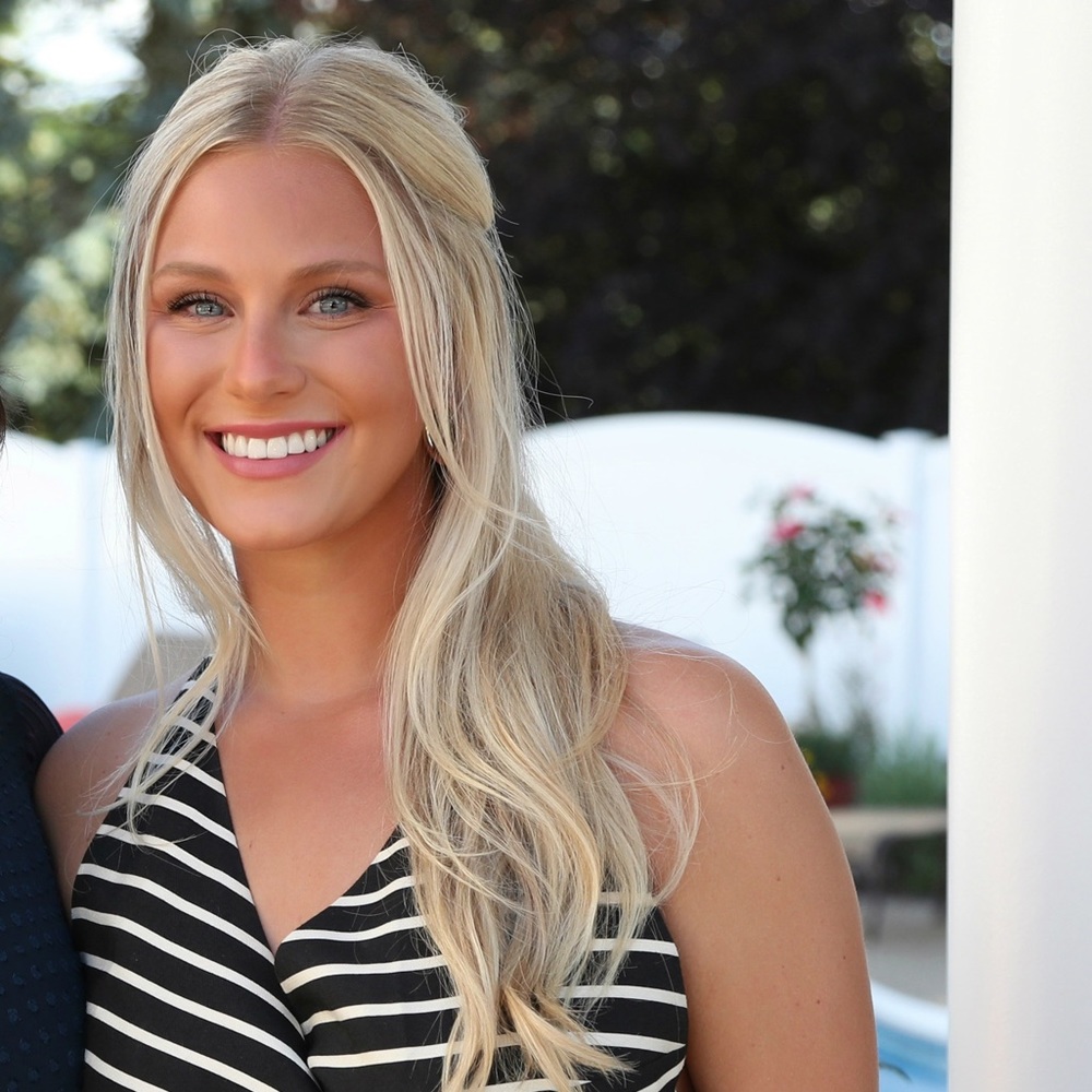 Meet your Posher, Olivia